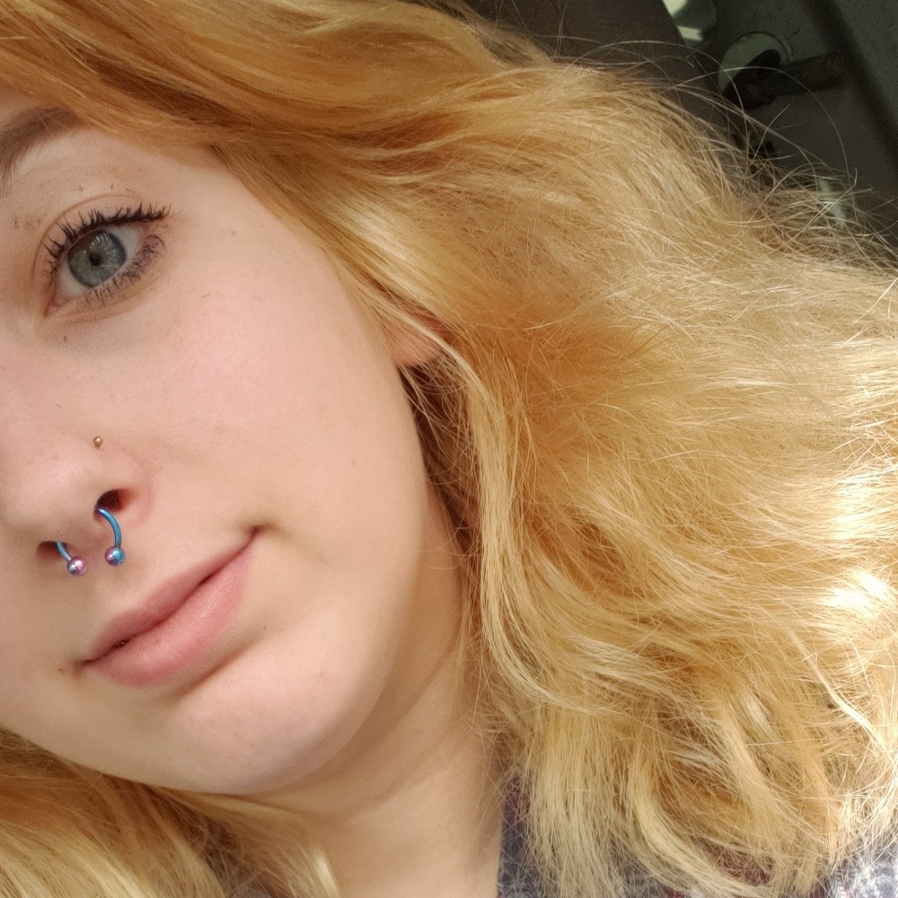 Meet your Posher, Zoe